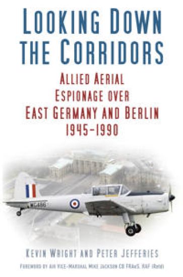 Looking Down the Corridors – Kevin Wright, kirjan kansikuva
