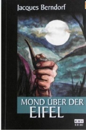 Mond über der Eifel